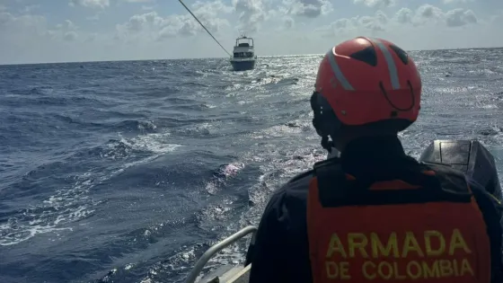 Tras nueve días perdidos, Armada rescató a pescadores a la deriva