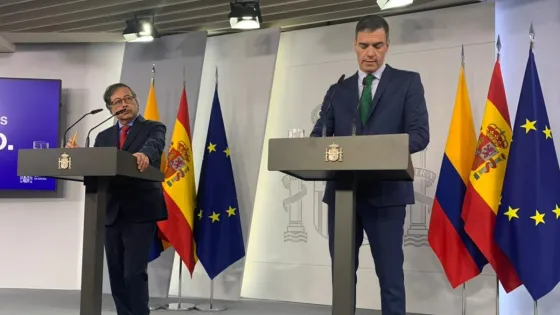 Petro se solidariza con Sánchez ante posible renuncia a la presidencia de España