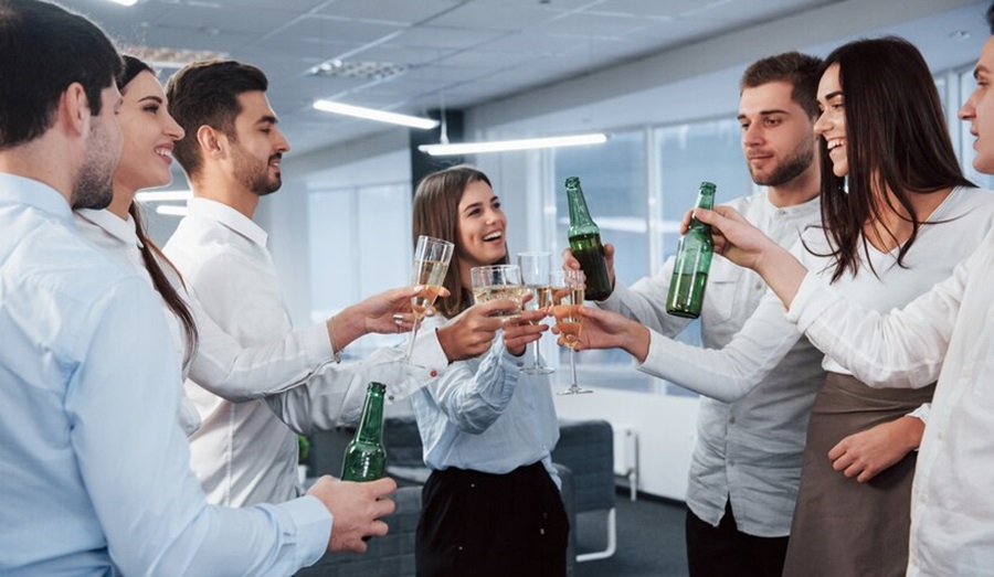 Fiesta de fin de año de la empresa