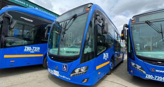 Nuevos buses eléctricos y herramientas digitales llegan a TransMilenio