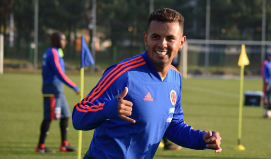 Prensa argentina califica de 'mala noticia' la convocatoria de Edwin Cardona