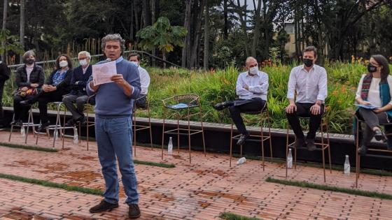 Coalición de la Esperanza también pide investigar a Duque