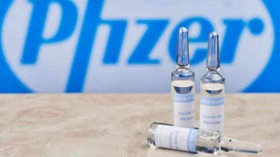 Aprobada tercera dosis de Pfizer en EE.UU para mayores de 65 años