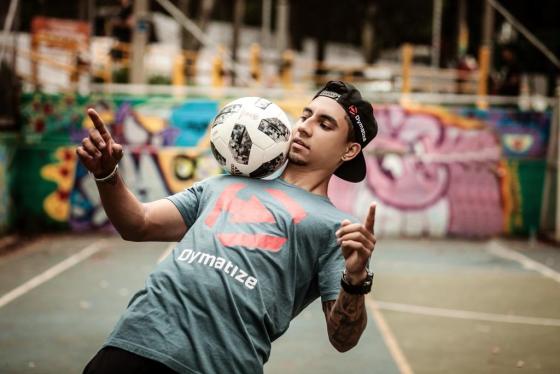 Boyka Ortiz, la cuota colombiana en el mundial de freestyle fútbol en España