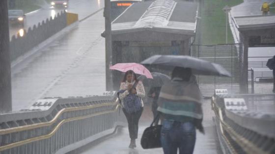 Fuertes lluvias en Bogotá en jornada electoral 