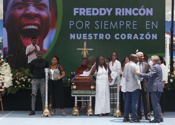 ceremonia-freddy-rincon