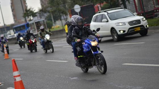 Motociclistas protestarán por restricción del parrillero en Bogotá Motociclistas protestarán por restricción del parrillero en Bogotá