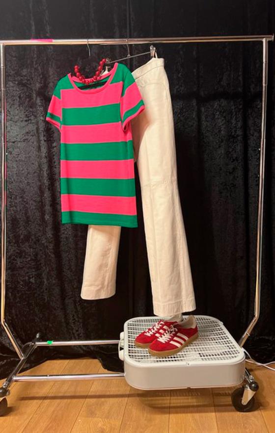 Harry Styles en sus conciertos Los outfits más icónicos de Harry Styles en sus conciertos