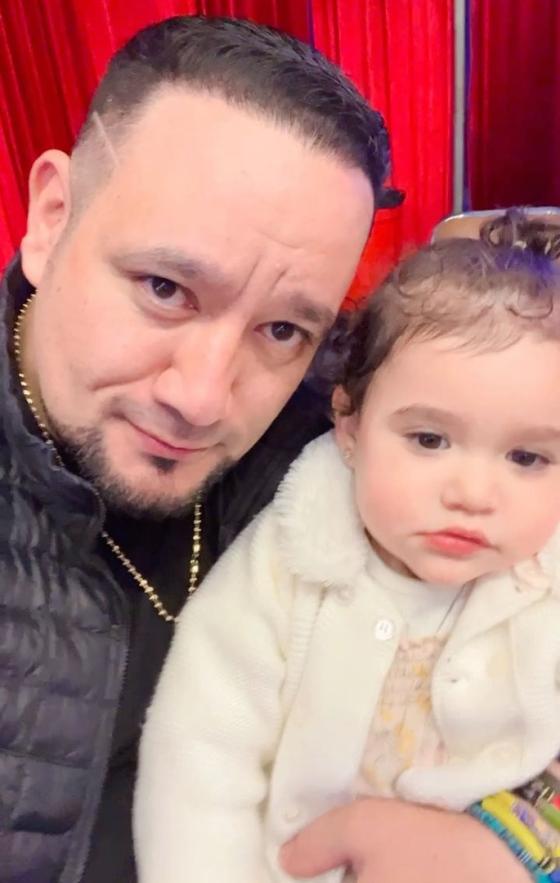 La colombiana que le roba el corazón a Raúl Gasca La colombiana que le roba el corazón a Raúl Gasca desde hace 10 años