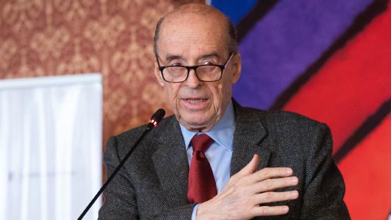 Canciller Álvaro Leyva será citado a moción de censura