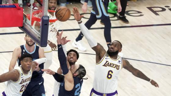 Lakers ganó el primer partido de playoffs contra Memphis