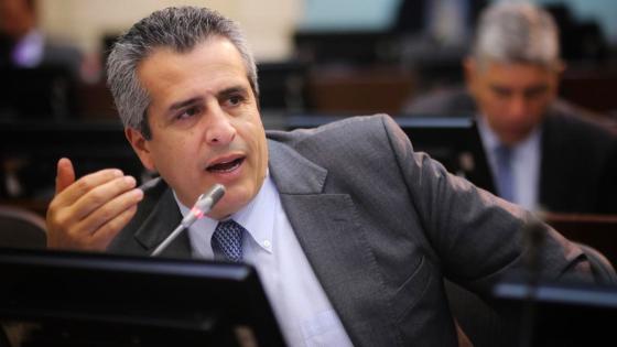 Luis Fernando Velasco, nuevo ministro del Interior de Petro