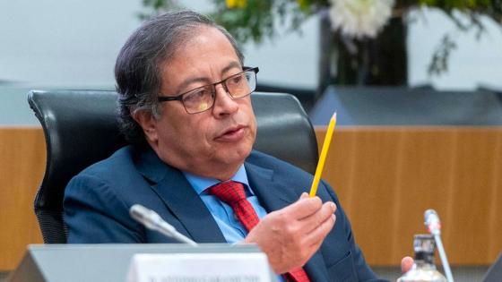 Gustavo Petro insta a empresarios españoles a apostarle a las energías limpias