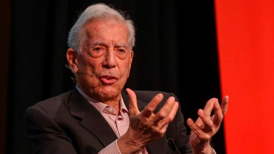 Mario Vargas Llosa hospitalizado por covid-19 en Madrid