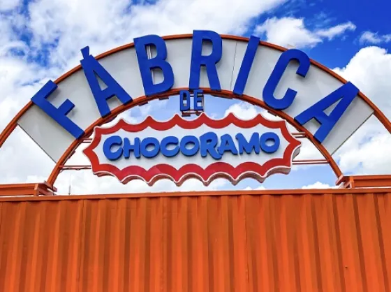 Fábrica Ramo Fachada Fábrica Ramo en Mosquera, Cundinamarca