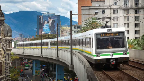 Concejal alerta nueva estrategia para “toma hostil” al Metro de Medellín