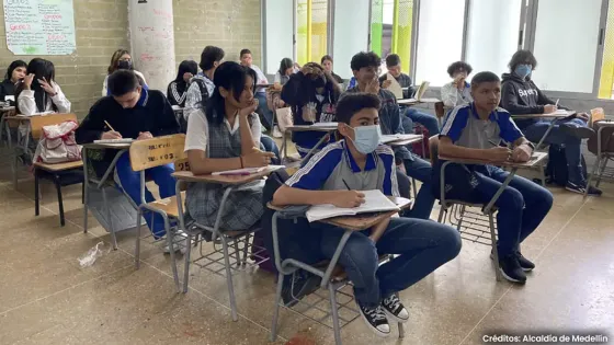 Medellín: Los colegios públicos ya no tienen aulas de computadores vacías