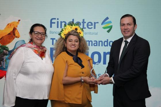 Findeter entrega reconocimiento al Ministerio TIC