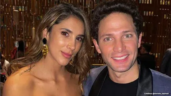 Daniela Ospina y su esposo