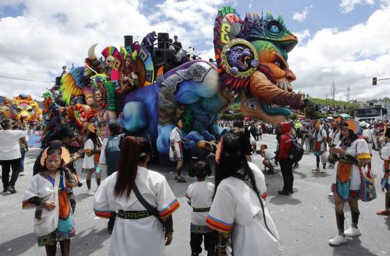 carnaval-negros-blancos