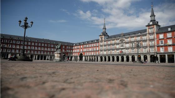 El documento, además, prohibe todo movimiento de personas que no sea estrictamente necesario.