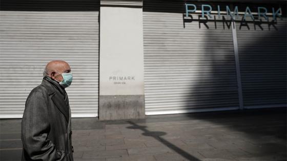  Los ciudadanos solo podrán salir de sus casas para ir a trabajar, si no lo pueden hacer desde casa, o para comprar comida y medicamentos.