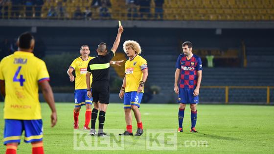 Así se vivió el partido entre las leyendas de Colombia y Barcelona en Bogotá.