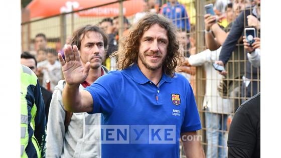 Entrenamiento de las leyendas del Barcelona previó al compromiso con las leyendas de la Selección Colombia.