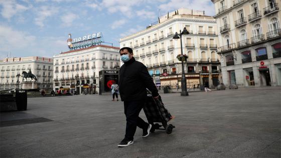 El documento, además, prohibe todo movimiento de personas que no sea estrictamente necesario.