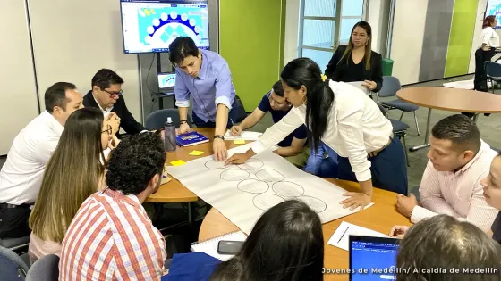 El desempleo juvenil en Medellín para este trimestre se ubicó en el 15,9%