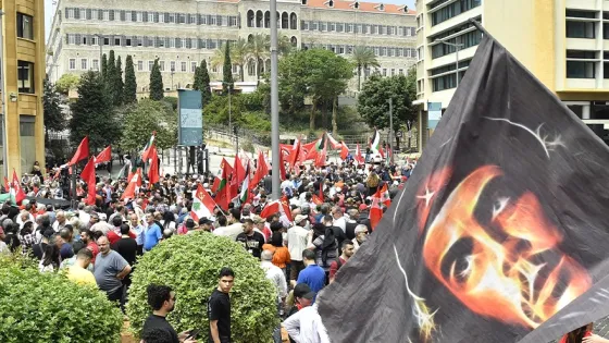 Así se viven las marchas del Día del trabajo en el mundo 