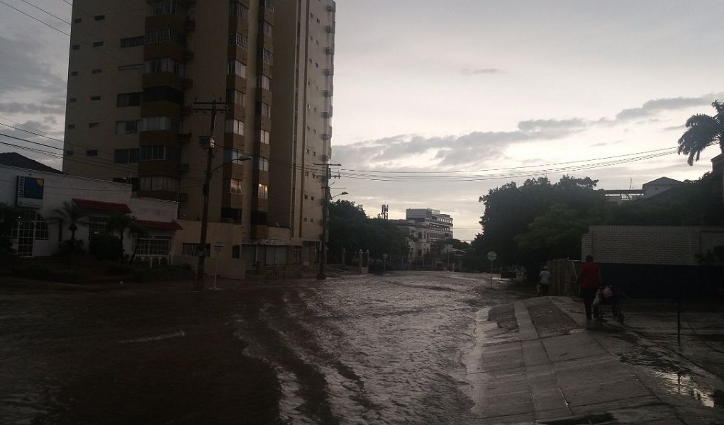 Caos Por Las Lluvias En Barranquilla | KienyKe