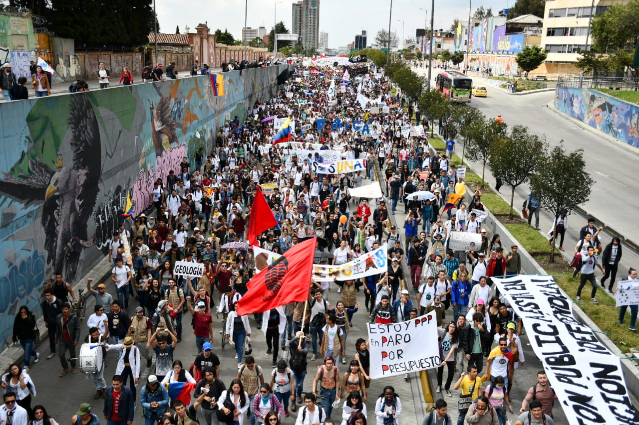 Desmanes al finalizar marcha de estudiantes  KienyKe