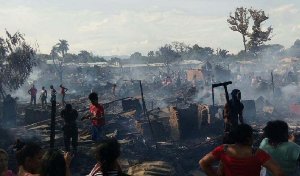 Incendio en Cali deja cerca de 350 personas sin hogar